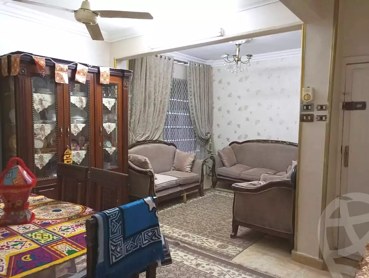 https://aqarmap.com.eg/ar/listing/6966314-for-sale-cairo-helwan-zou-el-fekar-basha-st