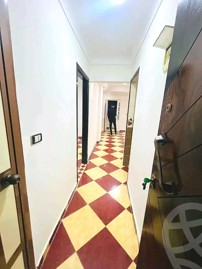 https://aqarmap.com.eg/en/listing/6966321-for-sale-alexandria-lsywf-el-falki