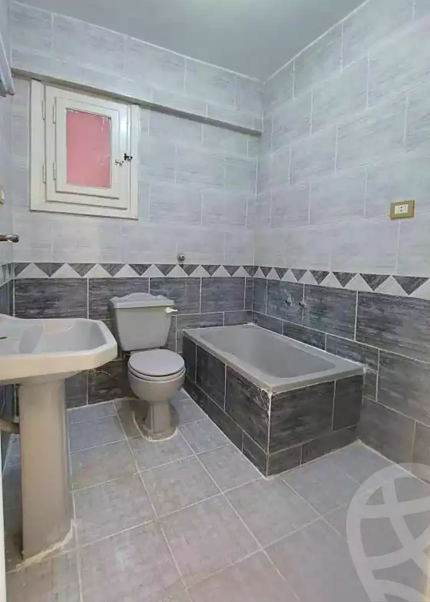 https://aqarmap.com.eg/en/listing/6966535-for-sale-alexandria-al-agamy-shataa-el-nakheel