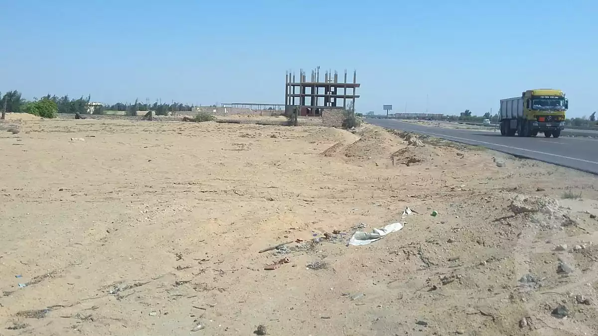 https://aqarmap.com.eg/ar/listing/6967424-for-sale-cairo-el-sheikh-zayed-city-alex-cairo-desert-road-mntq-fr-y-btryq-skndryh-lshrwy