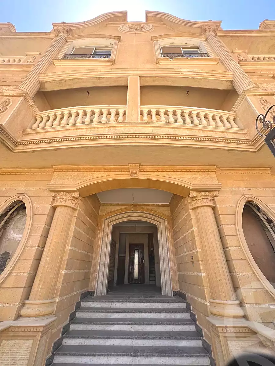 https://aqarmap.com.eg/ar/listing/6967792-for-rent-cairo-el-sheikh-zayed-city-compounds-greens