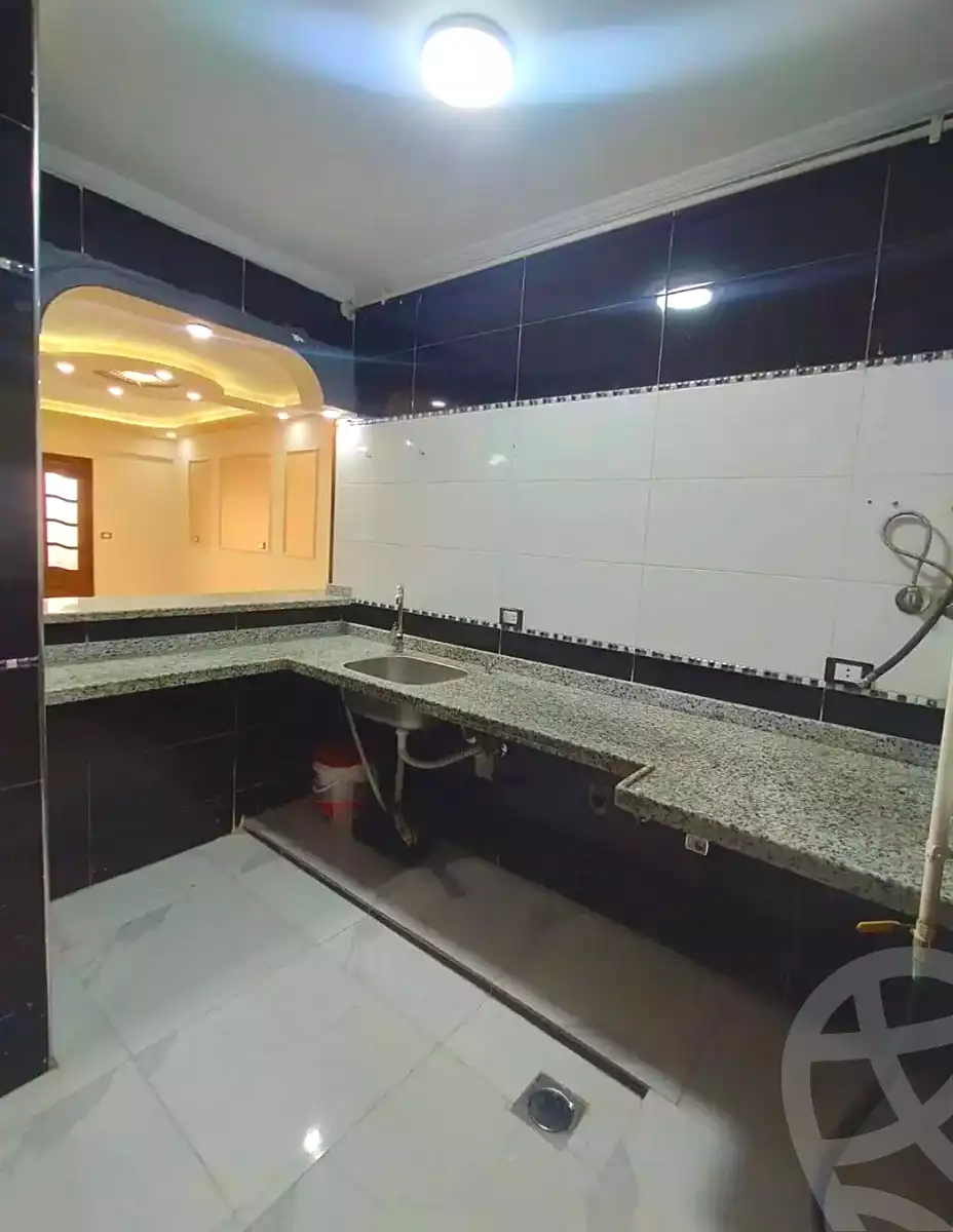 https://aqarmap.com.eg/ar/listing/6967782-for-sale-alexandria-lsywf-el-falki