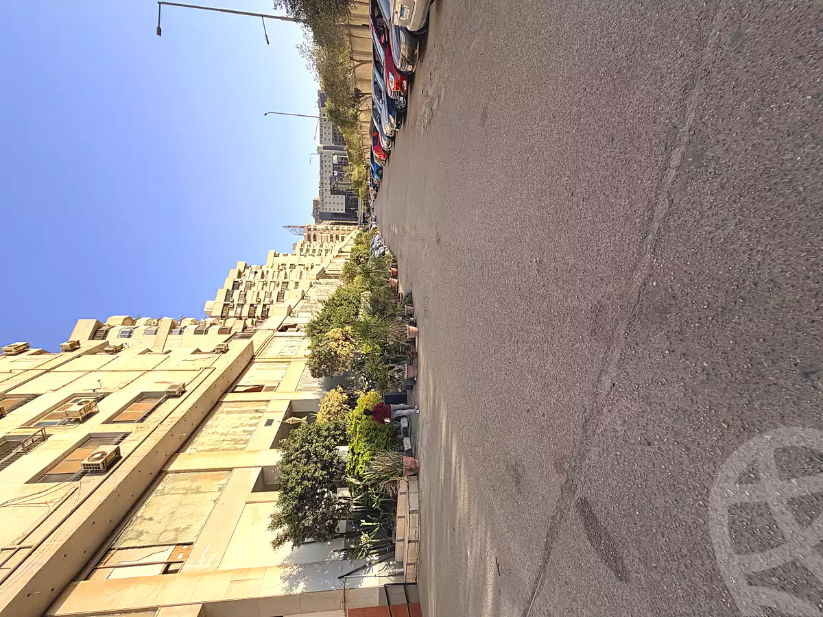 https://aqarmap.com.eg/ar/listing/6967846-for-sale-cairo-nasr-city-abbas-el-akkad
