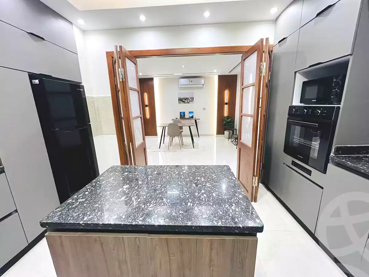 https://aqarmap.com.eg/en/listing/6968025-for-rent-cairo-new-cairo-compounds-the-square