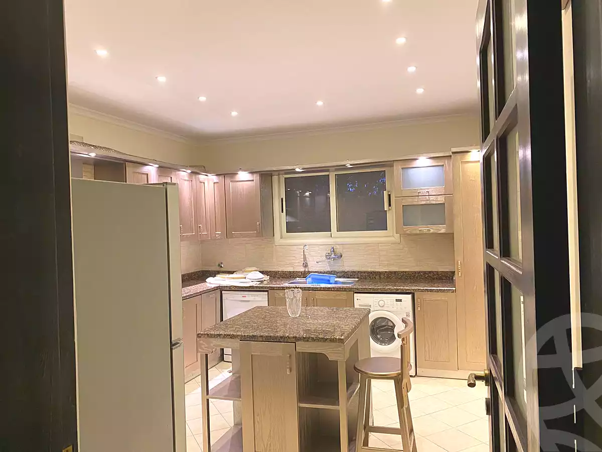5 BR Twinhouse in Bellagio, photo 18 of 24