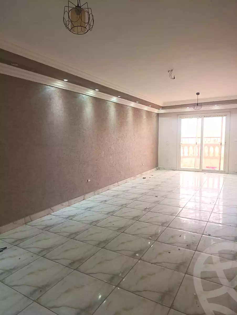 https://aqarmap.com.eg/ar/listing/6968734-for-rent-cairo-ain-shams-jsr-lswys