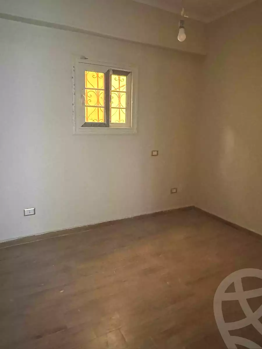 https://aqarmap.com.eg/ar/listing/6969112-for-sale-cairo-el-shorouk-lmntq-lwl-neighbourhood-1