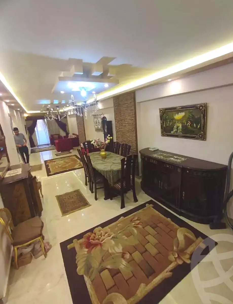 https://aqarmap.com.eg/ar/listing/6969693-for-sale-alexandria-ganaklis-el-arwam-church-st