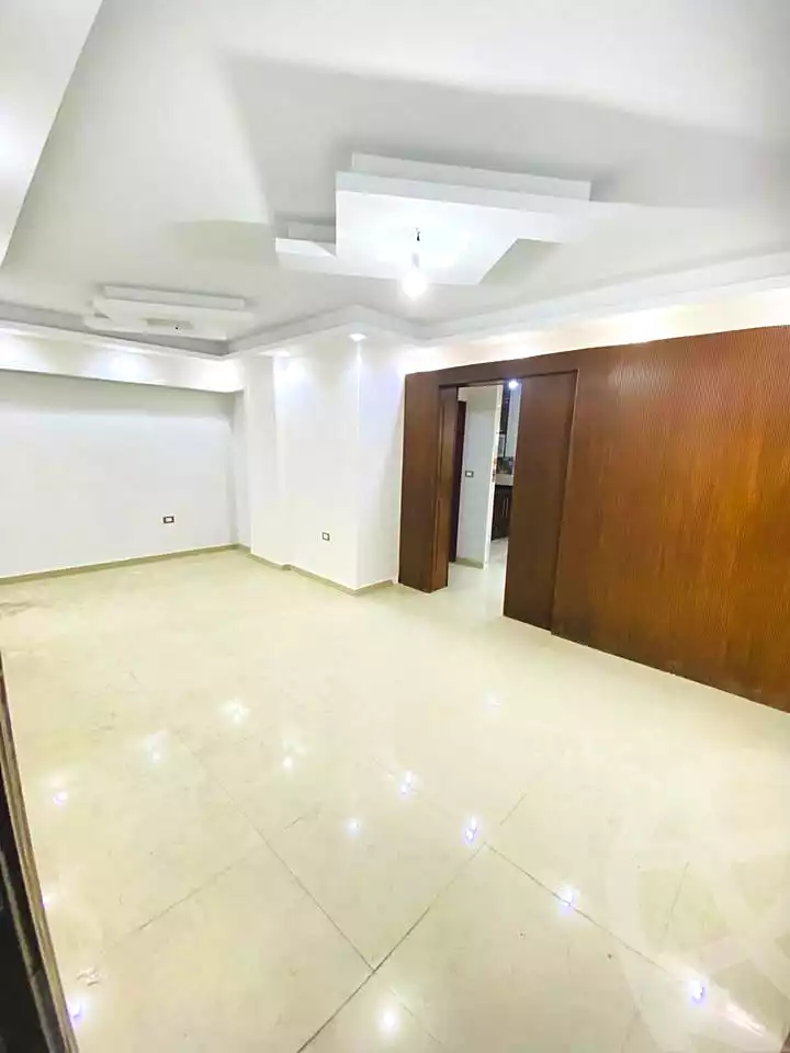 https://aqarmap.com.eg/ar/listing/6969843-for-sale-alexandria-el-mandara-alex-el-mandara-bahri-sidi-kamal-st
