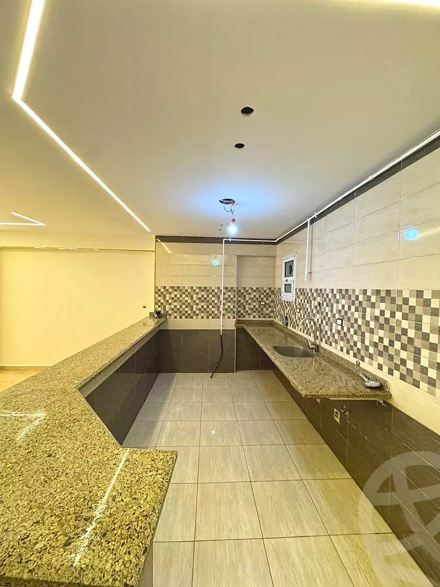 https://aqarmap.com.eg/ar/listing/6970008-for-sale-alexandria-sydy-bshr-sydy-bshr-bhry-khalil-hamada-st
