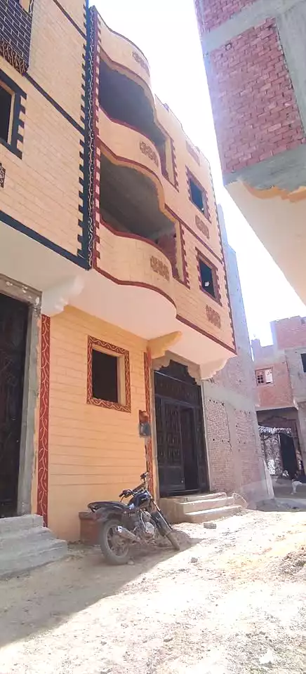 https://aqarmap.com.eg/en/listing/6970023-for-sale-cairo-ljyz-el-moneeb