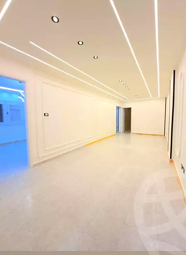 https://aqarmap.com.eg/ar/listing/6970070-for-sale-alexandria-al-agamy-shataa-el-nakheel