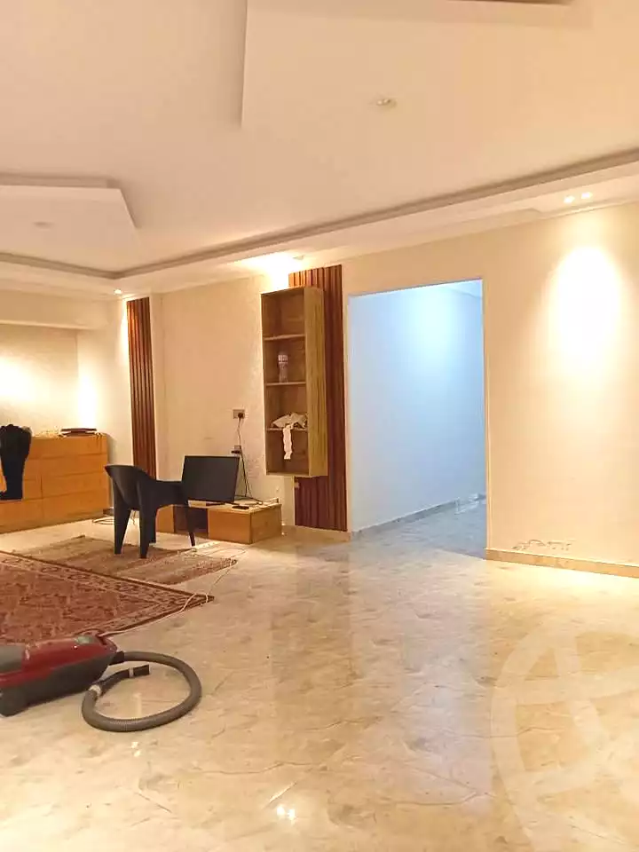 https://aqarmap.com.eg/en/listing/6970094-for-sale-alexandria-sydy-bshr-sydy-bshr-bhry-shr-khld-bn-lwlyd