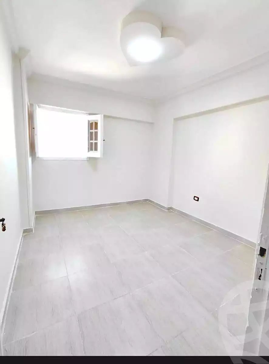 https://aqarmap.com.eg/ar/listing/6970112-for-sale-alexandria-al-agamy-shataa-el-nakheel