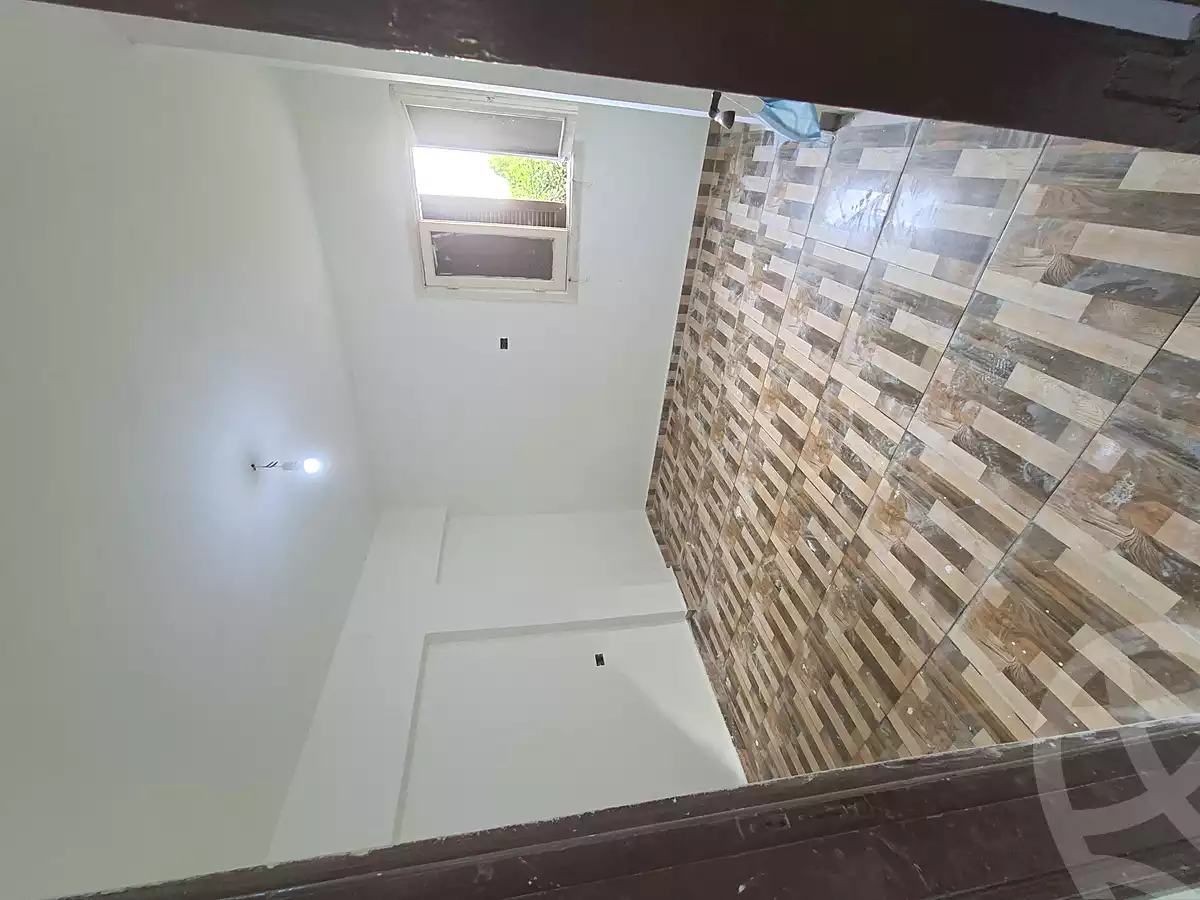 https://aqarmap.com.eg/ar/listing/6970113-for-sale-cairo-15th-of-may-mjwr-31