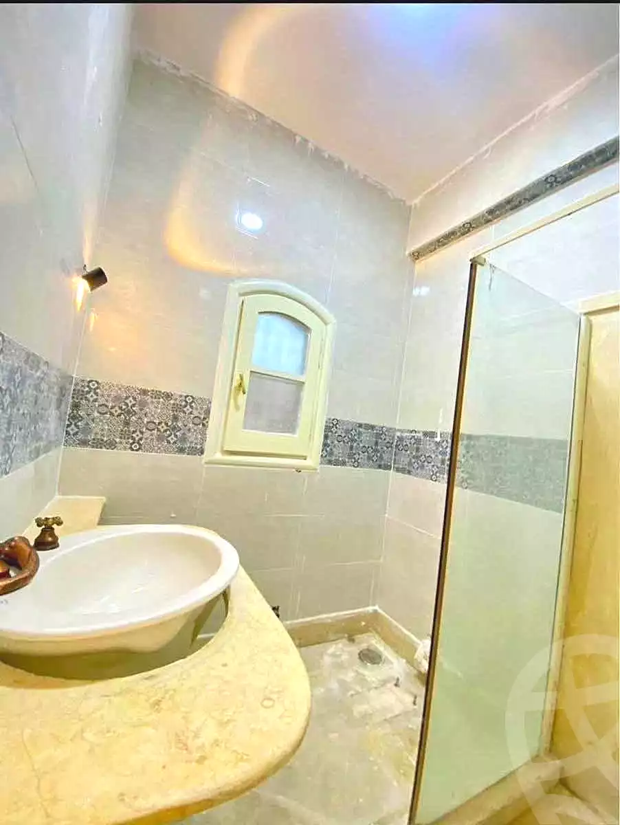 https://aqarmap.com.eg/ar/listing/6970688-for-sale-alexandria-al-agamy-lbytsh-el-hanafeya-st