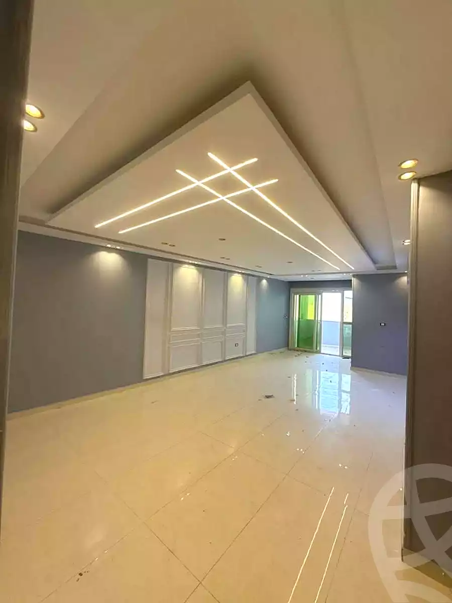 https://aqarmap.com.eg/ar/listing/6970748-for-sale-alexandria-moharram-bey