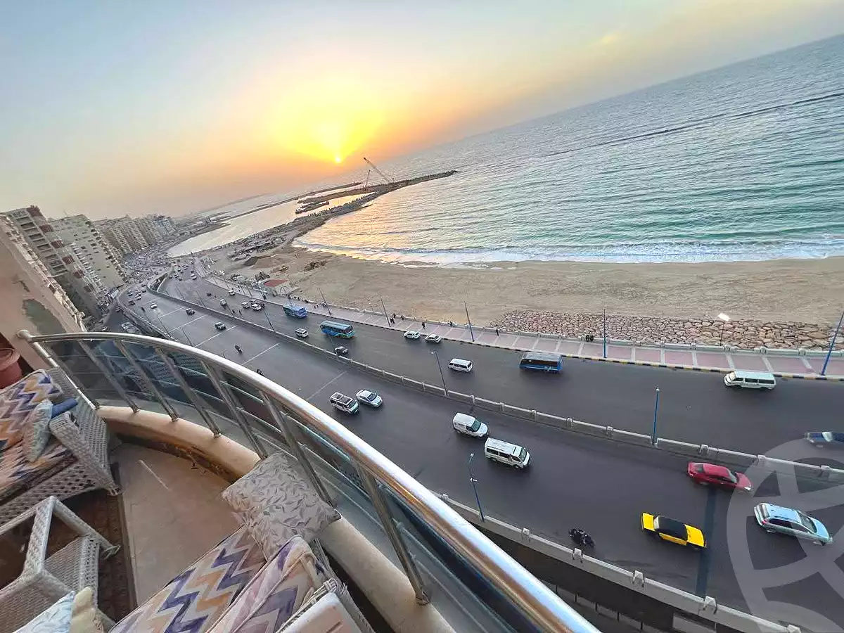 https://aqarmap.com.eg/ar/listing/6970756-for-sale-alexandria-sydy-bshr-tryq-ljysh