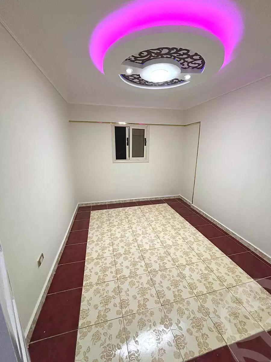 https://aqarmap.com.eg/en/listing/6970778-for-sale-alexandria-el-asafra-l-sfr-bhry-el-geish-rd