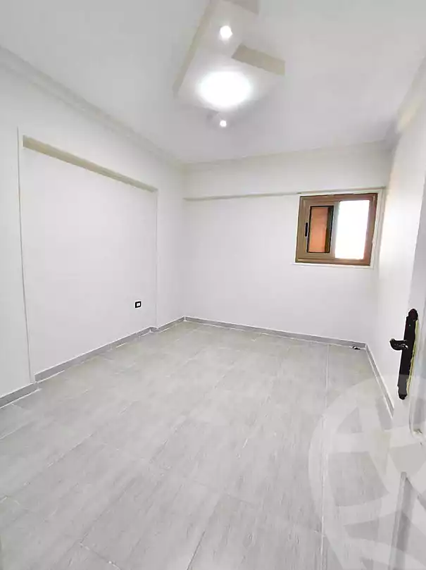 https://aqarmap.com.eg/ar/listing/6971435-for-sale-alexandria-al-agamy-shataa-el-nakheel
