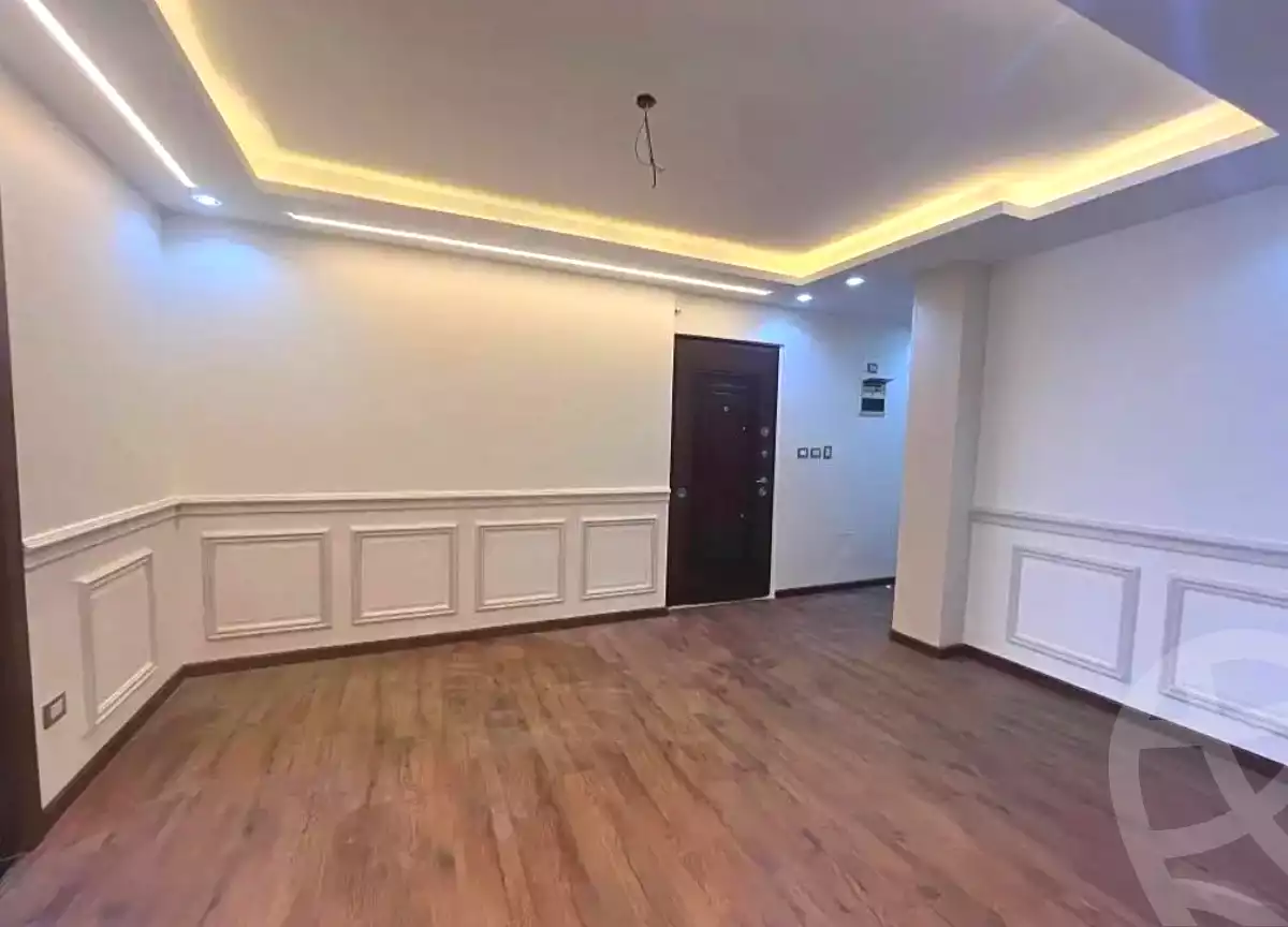 https://aqarmap.com.eg/ar/listing/6971557-for-sale-alexandria-camp-cesar-el-gaish-rd