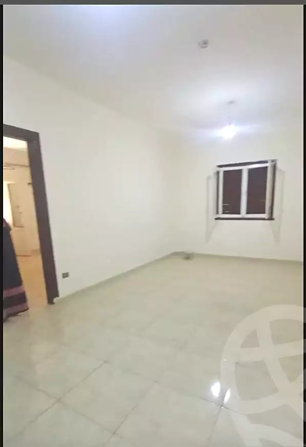 https://aqarmap.com.eg/ar/listing/6971818-for-sale-cairo-helwan-mostafa-fahmy-st