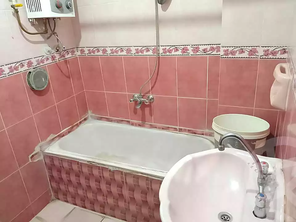 https://aqarmap.com.eg/ar/listing/6971926-for-sale-cairo-el-haram-bolak-el-dakror-nahia-st