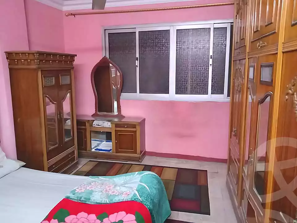 https://aqarmap.com.eg/ar/listing/6971926-for-sale-cairo-el-haram-bolak-el-dakror-nahia-st