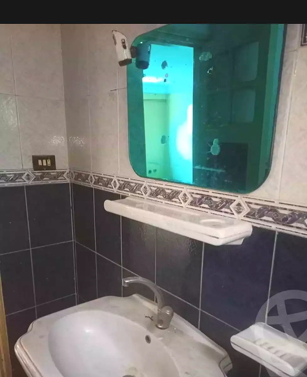 https://aqarmap.com.eg/ar/listing/6972430-for-sale-alexandria-fyktwry-shr-jml-bd-lnsr