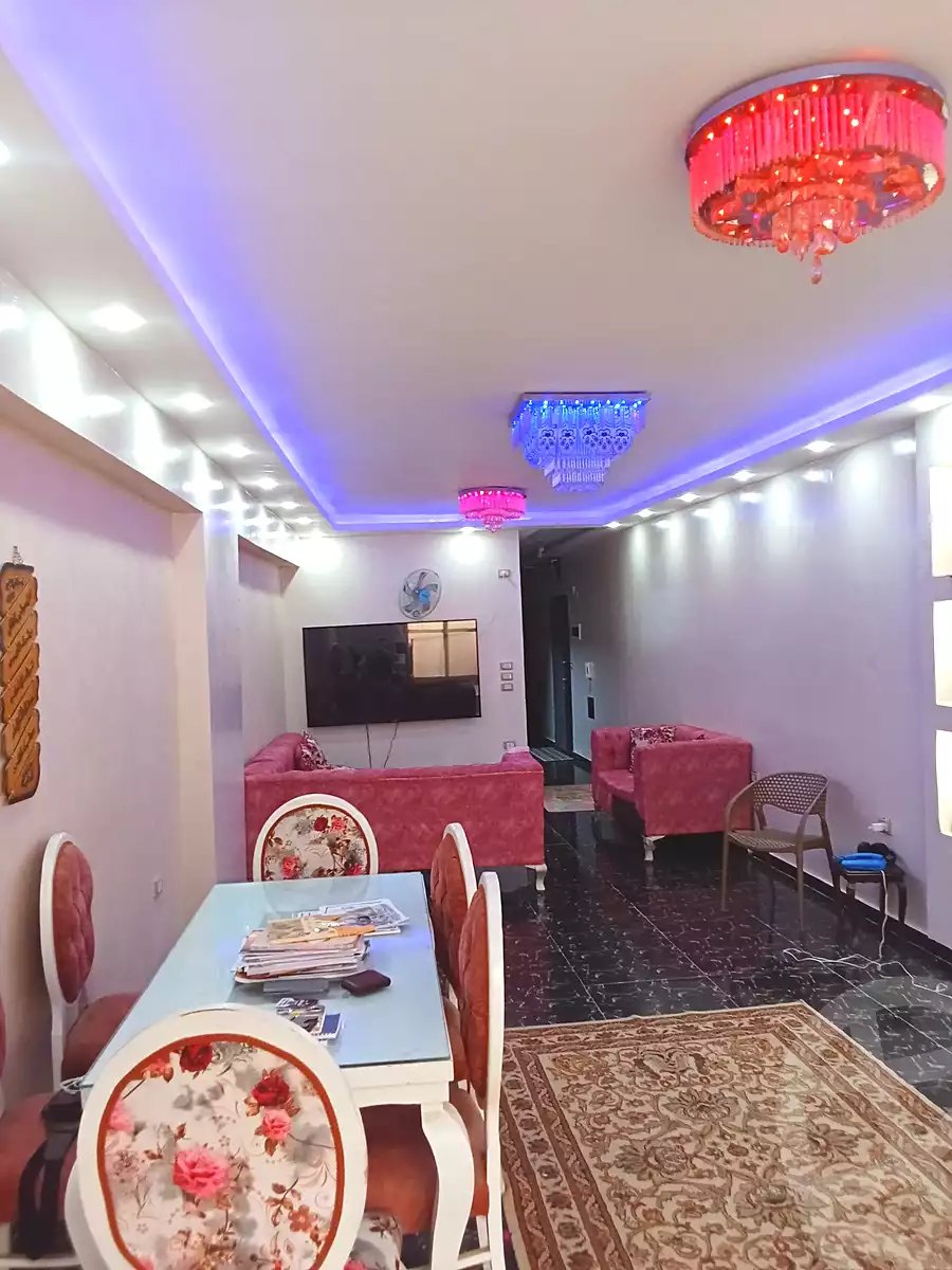 https://aqarmap.com.eg/en/listing/6972686-for-sale-cairo-elnozha-Streettt-27