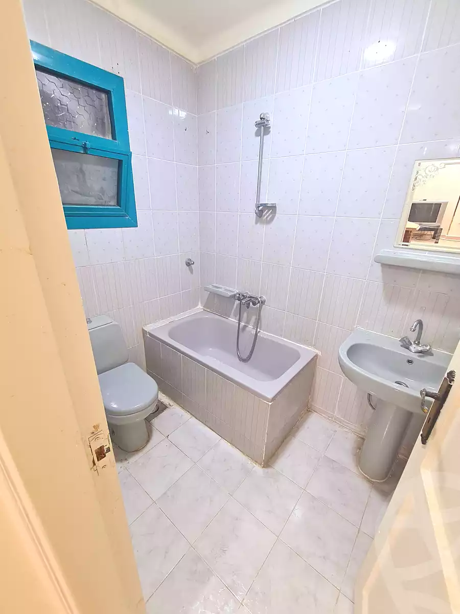 https://aqarmap.com.eg/en/listing/6972712-for-sale-alexandria-al-agamy-shataa-el-nakheel