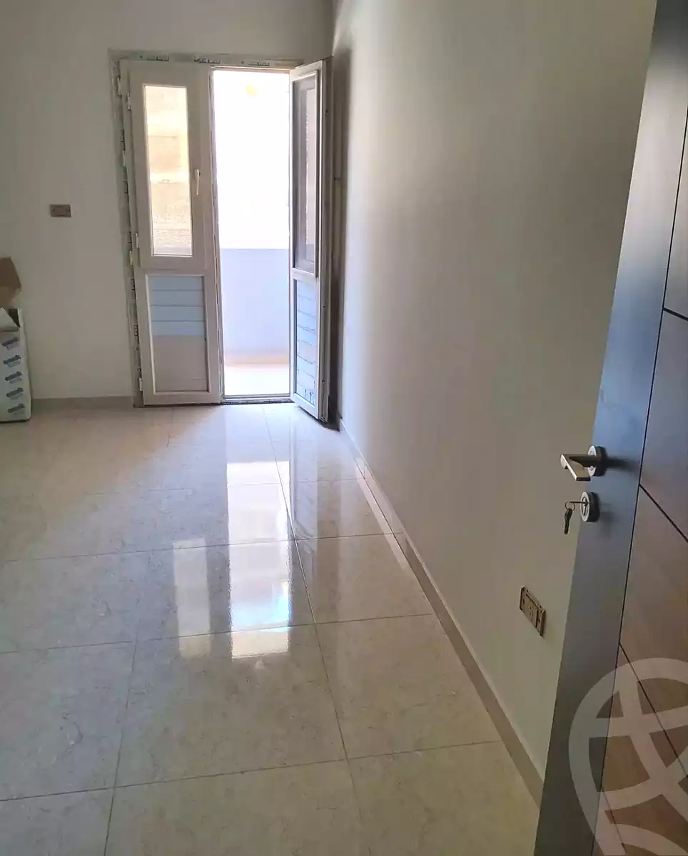 https://aqarmap.com.eg/ar/listing/6974732-for-sale-alexandria-sydy-bshr-sydy-bshr-bhry-gamal-abd-el-nasir-st