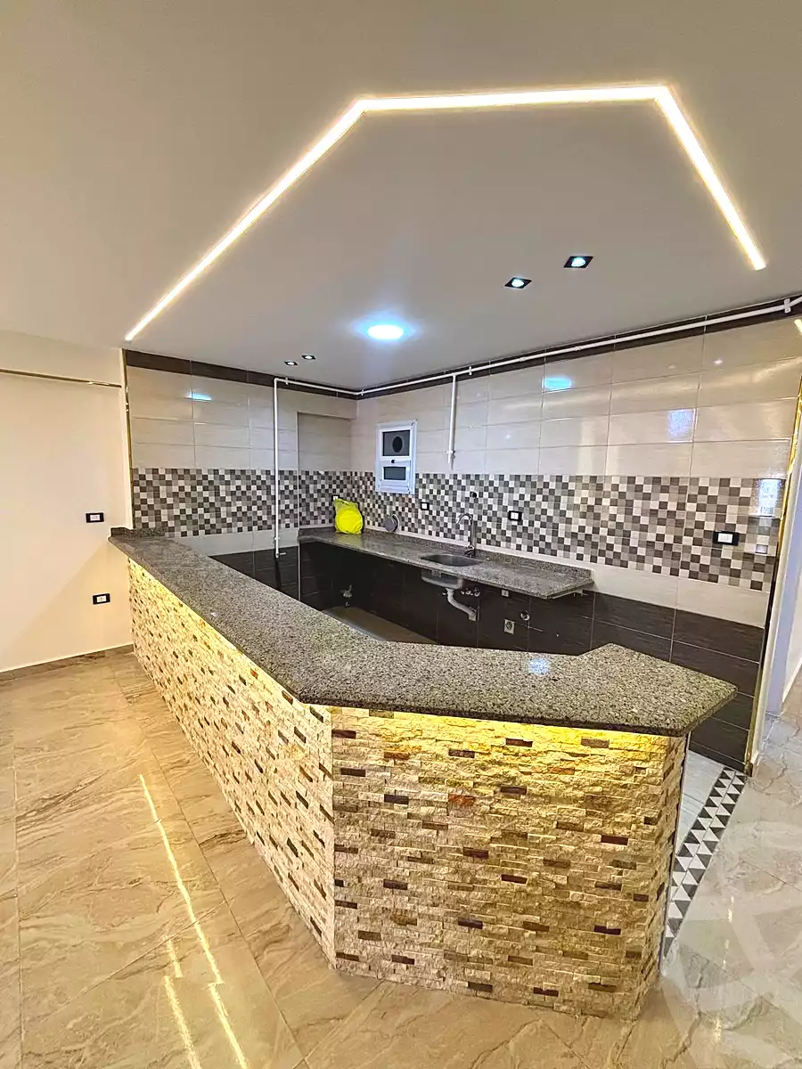 https://aqarmap.com.eg/ar/listing/6974752-for-sale-alexandria-sydy-bshr-sydy-bshr-bhry-khalil-hamada-st