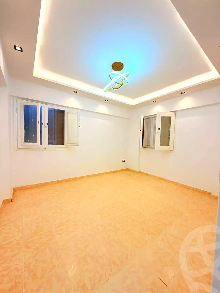 https://aqarmap.com.eg/ar/listing/6974767-for-sale-alexandria-al-agamy-shataa-el-nakheel