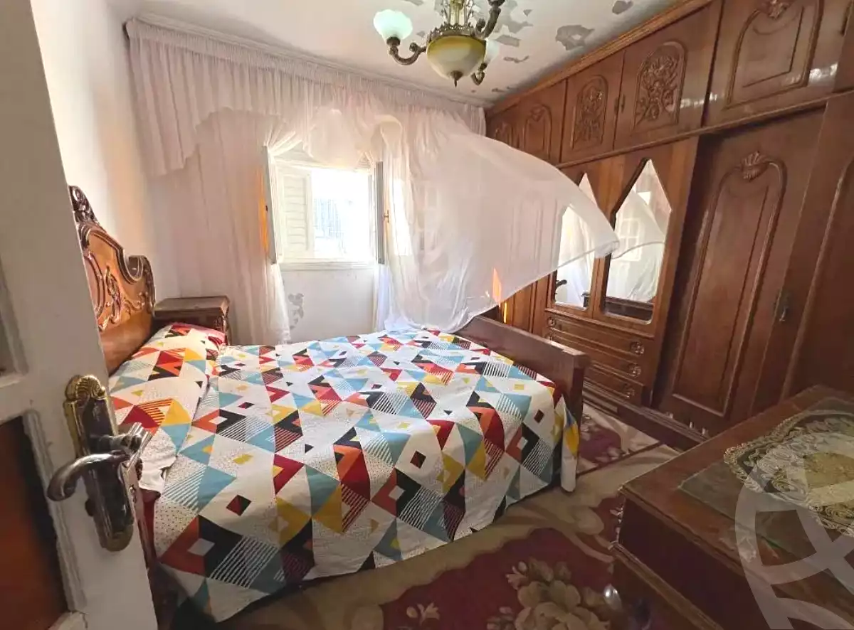 https://aqarmap.com.eg/ar/listing/6974814-for-sale-alexandria-ganaklis-shr-mrtdy-bsh