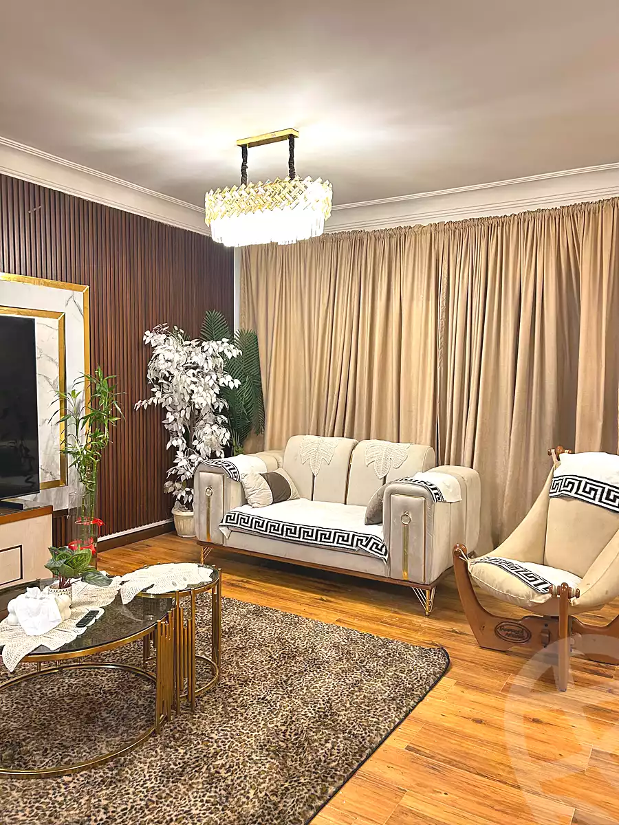 https://aqarmap.com.eg/ar/listing/6974927-for-sale-cairo-mokattam-el-hadabah-el-wosta-el-mantaqa-el-khamsa-al-rawdah-street
