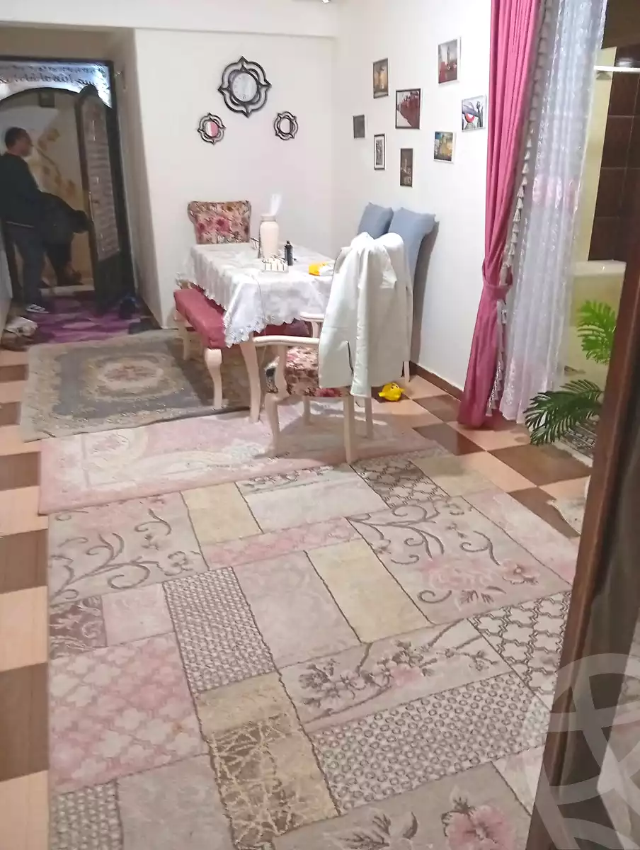 https://aqarmap.com.eg/ar/listing/6975100-for-sale-alexandria-mntq-fr-y-blskndry-el-awayed