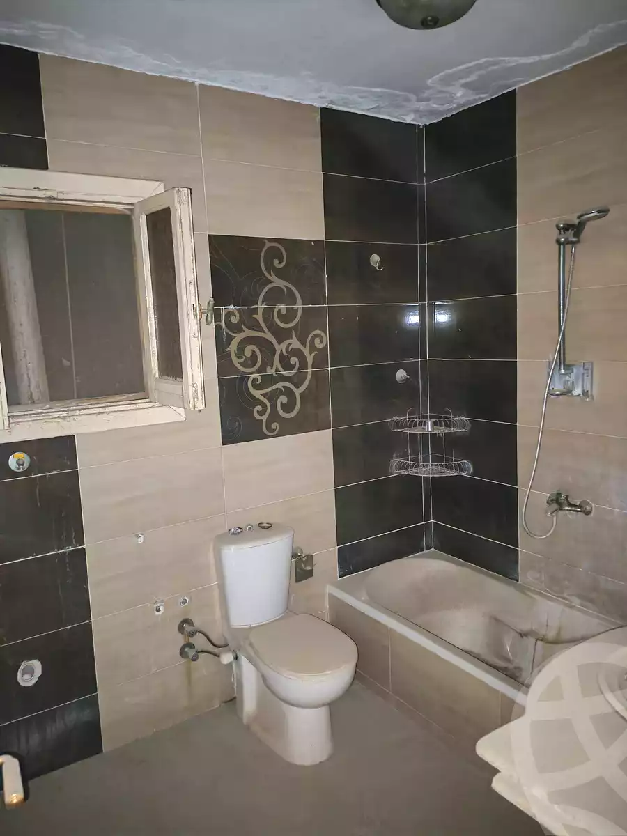 https://aqarmap.com.eg/ar/listing/6975231-for-sale-cairo-el-haram-shareaa-naser-el-thawrah