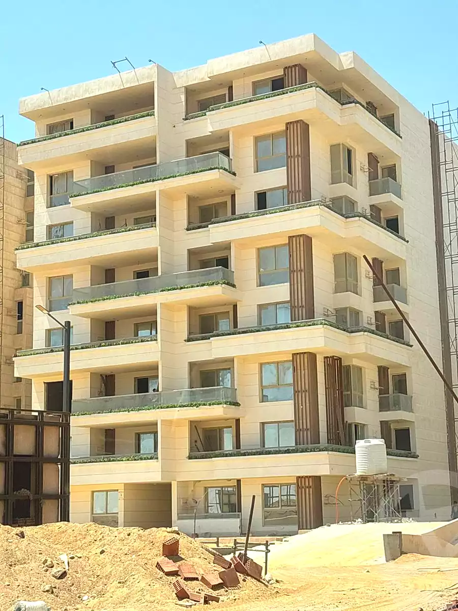 https://aqarmap.com.eg/ar/listing/6975493-for-sale-cairo-new-administrative-capital-r8-de-joya-4-compound-taj-misr