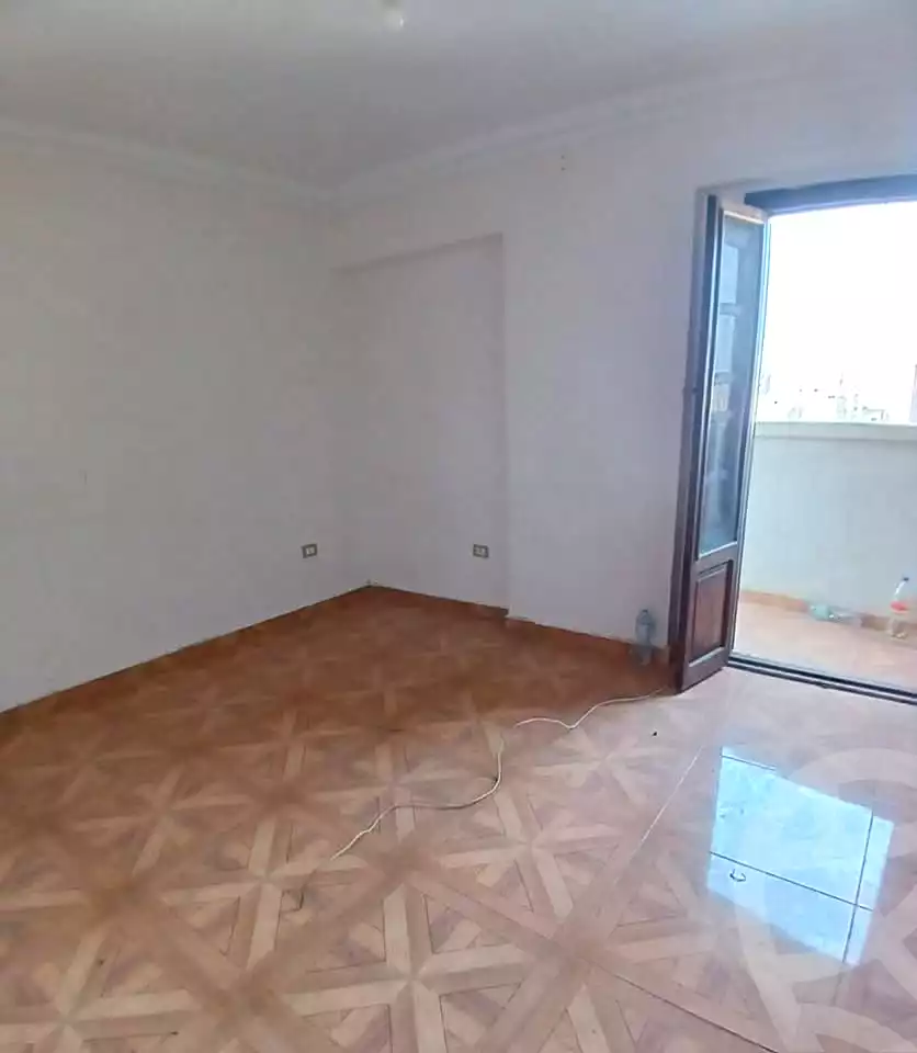 https://aqarmap.com.eg/ar/listing/6976089-for-sale-alexandria-el-asafra-l-sfr-bhry