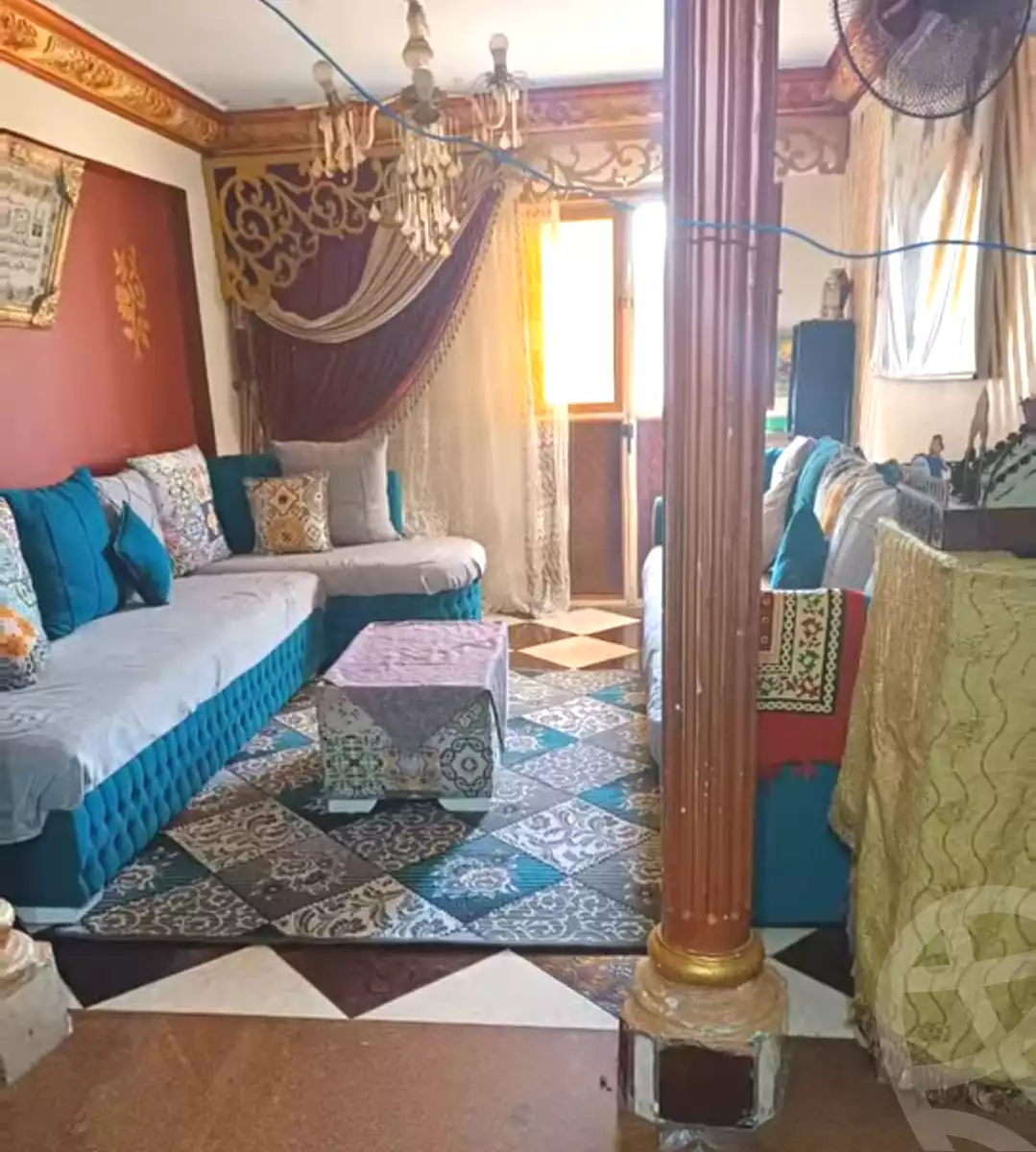 https://aqarmap.com.eg/en/listing/6976266-for-sale-alexandria-al-agamy-el-hanouvel-radwan-st