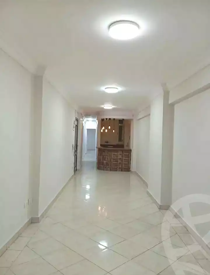 https://aqarmap.com.eg/ar/listing/6976274-for-rent-alexandria-sydy-bshr-sydy-bshr-bhry-shr-khld-bn-lwlyd