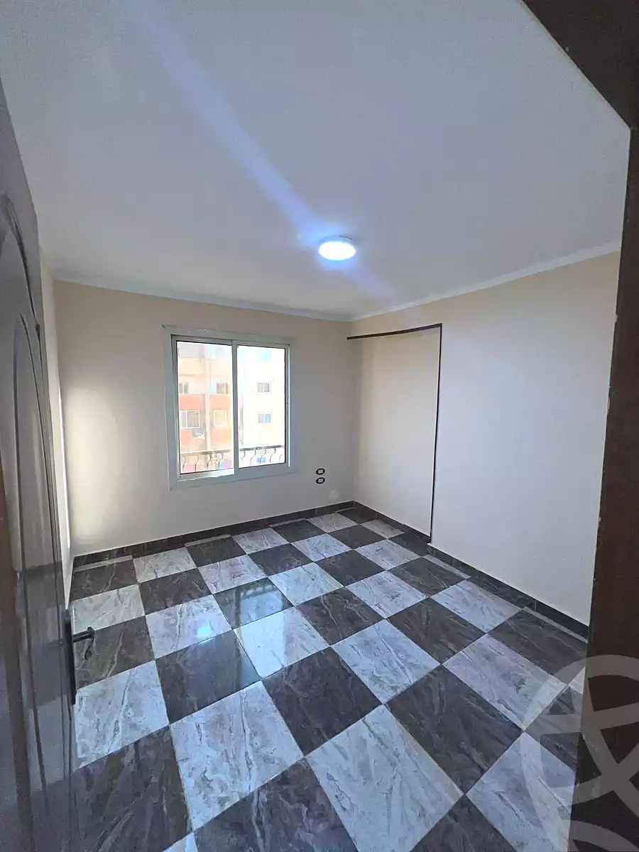 https://aqarmap.com.eg/ar/listing/6976397-for-sale-cairo-el-haram-shareaa-khatem-el-morsalen
