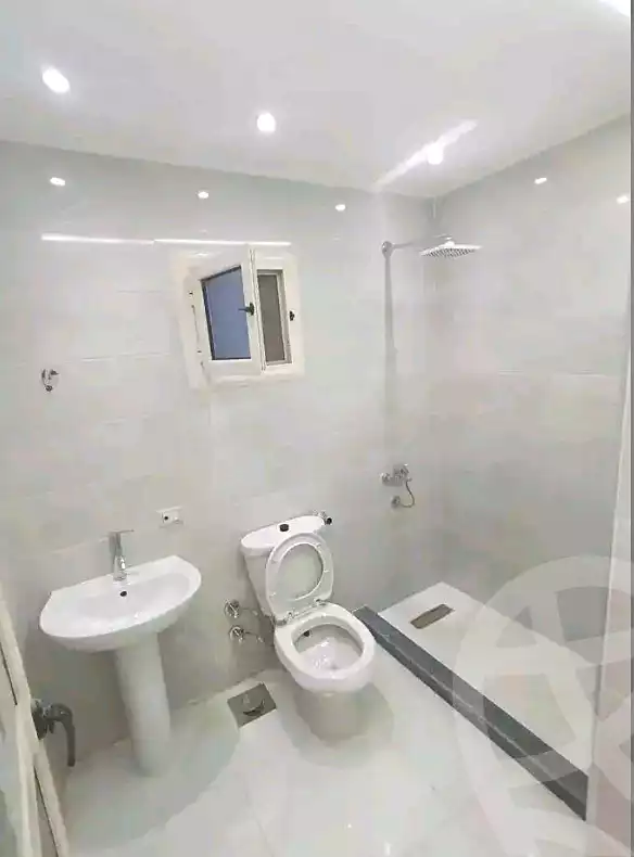 https://aqarmap.com.eg/ar/listing/6976523-for-sale-alexandria-sydy-bshr-sydy-bshr-bhry-street-16