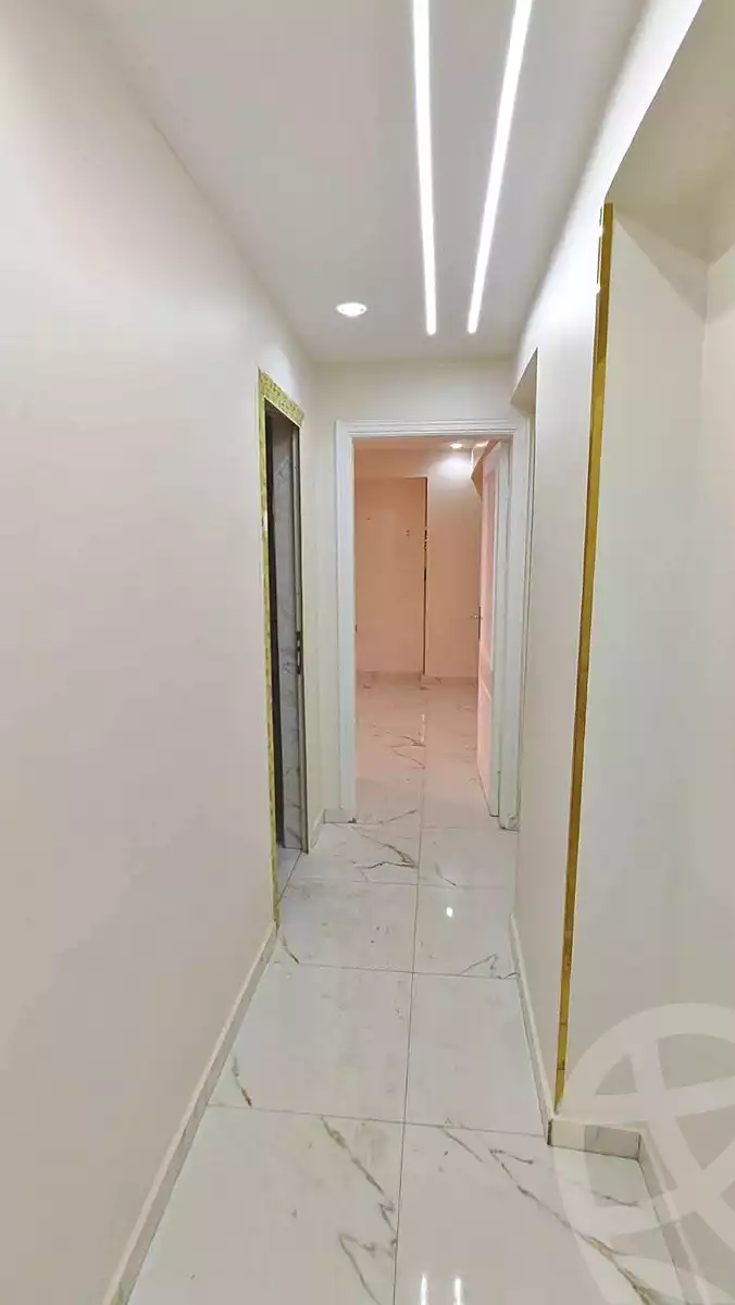 https://aqarmap.com.eg/ar/listing/6976549-for-rent-cairo-helwan-mostafa-fahmy-st