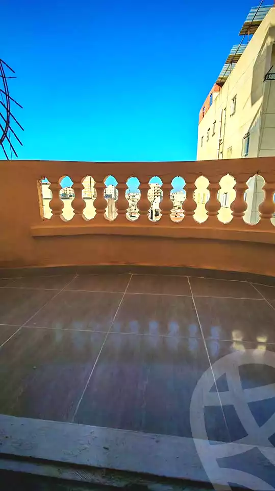 https://aqarmap.com.eg/ar/listing/6976786-for-sale-alexandria-al-agamy-shataa-el-nakheel