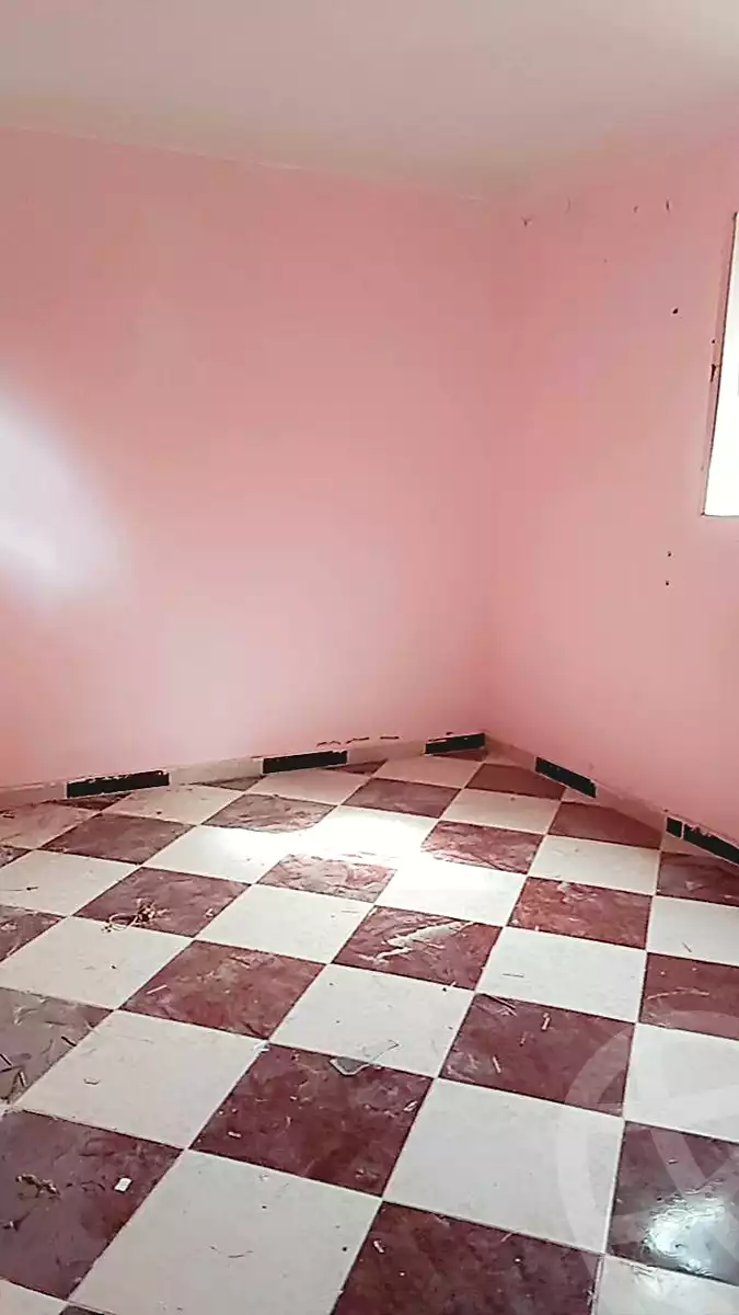 https://aqarmap.com.eg/ar/listing/6977000-for-sale-alexandria-al-agamy-el-hanouvel