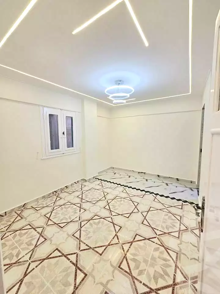 https://aqarmap.com.eg/ar/listing/6977294-for-sale-alexandria-al-agamy-shataa-el-nakheel