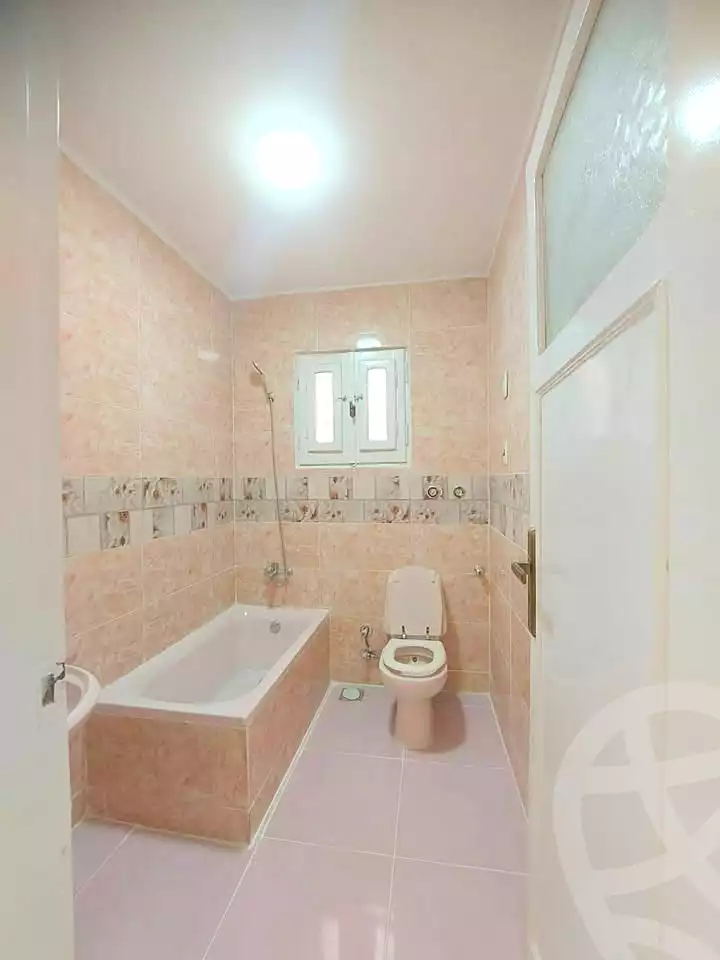 https://aqarmap.com.eg/ar/listing/6977370-for-sale-alexandria-al-agamy-shataa-el-nakheel