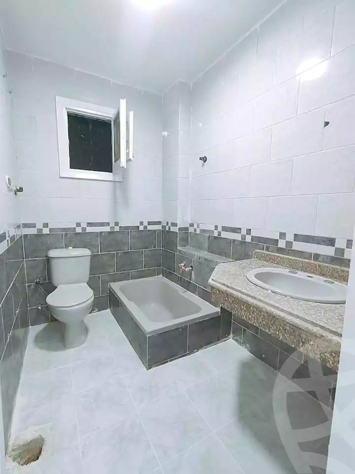 https://aqarmap.com.eg/en/listing/6977465-for-sale-alexandria-al-agamy-shataa-el-nakheel